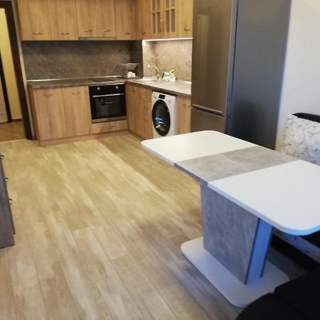 Апартамент За Гости Ниш 1 Veliko Tărnovo Exteriör bild